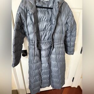 Athleta Women’s Gray Puffer Coat